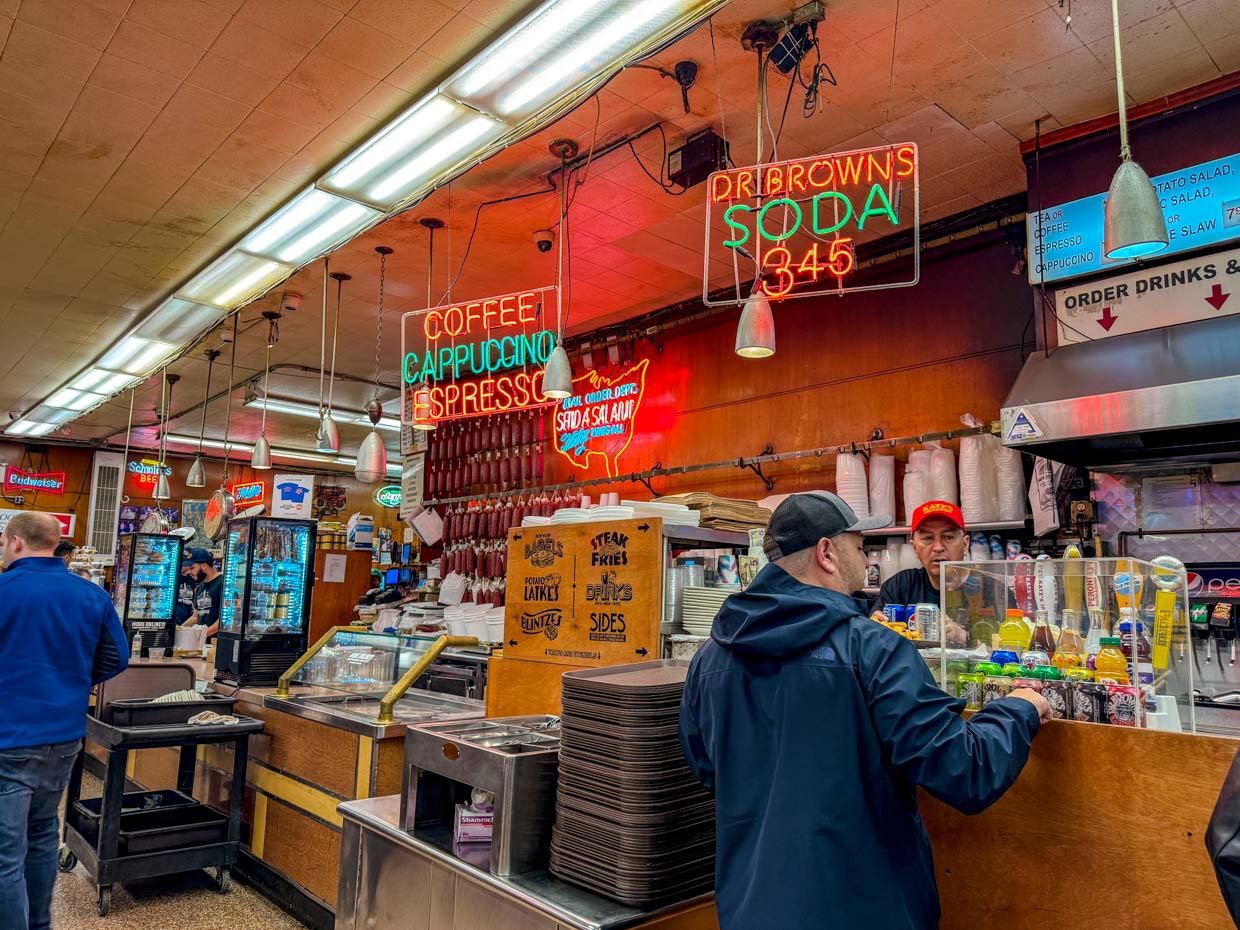 Katz’s Delicatessen New York USA - laugh travel eat