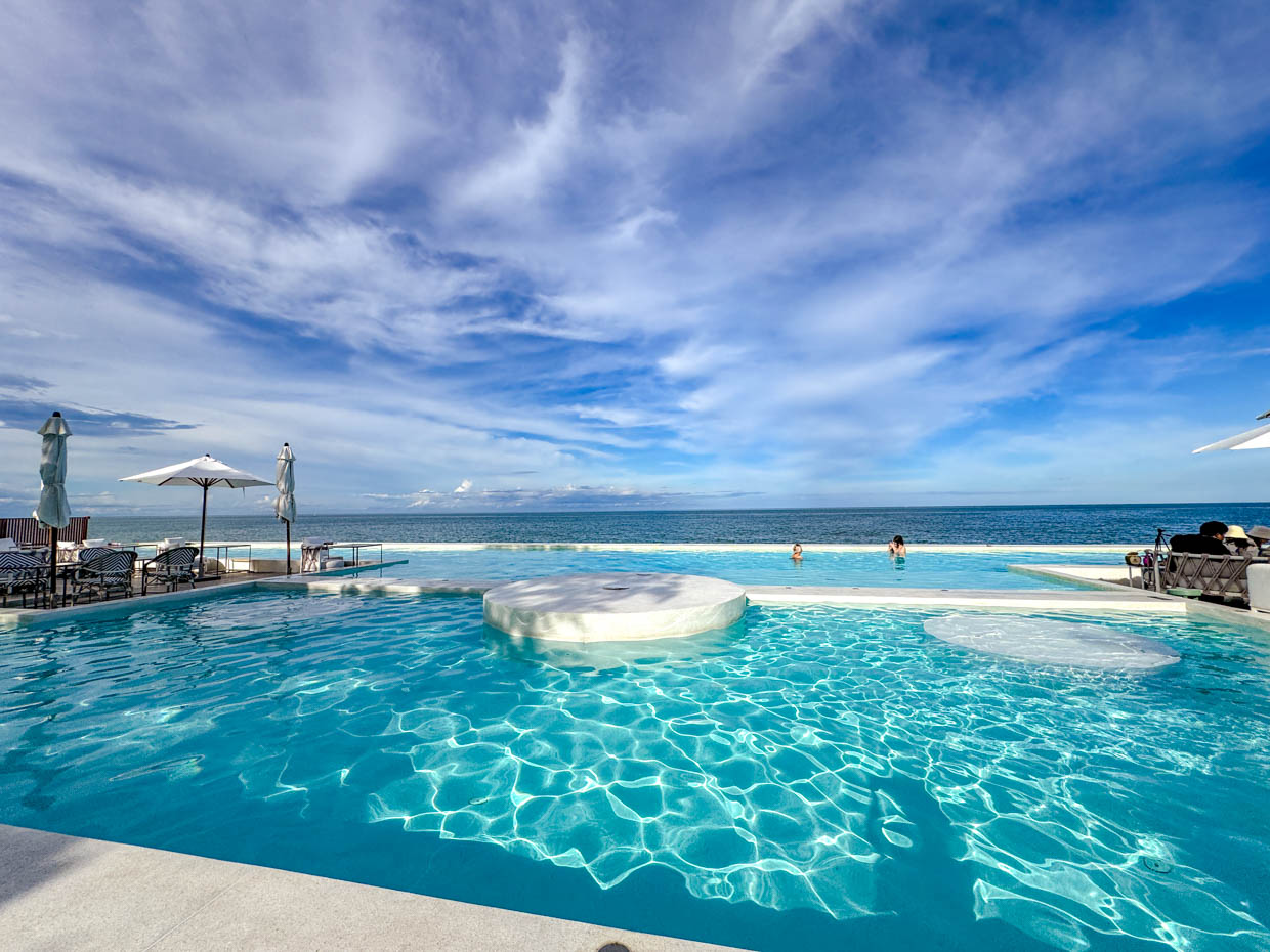 sundance day club bangkok to hua hin by taxi thailand - laugh travel eat