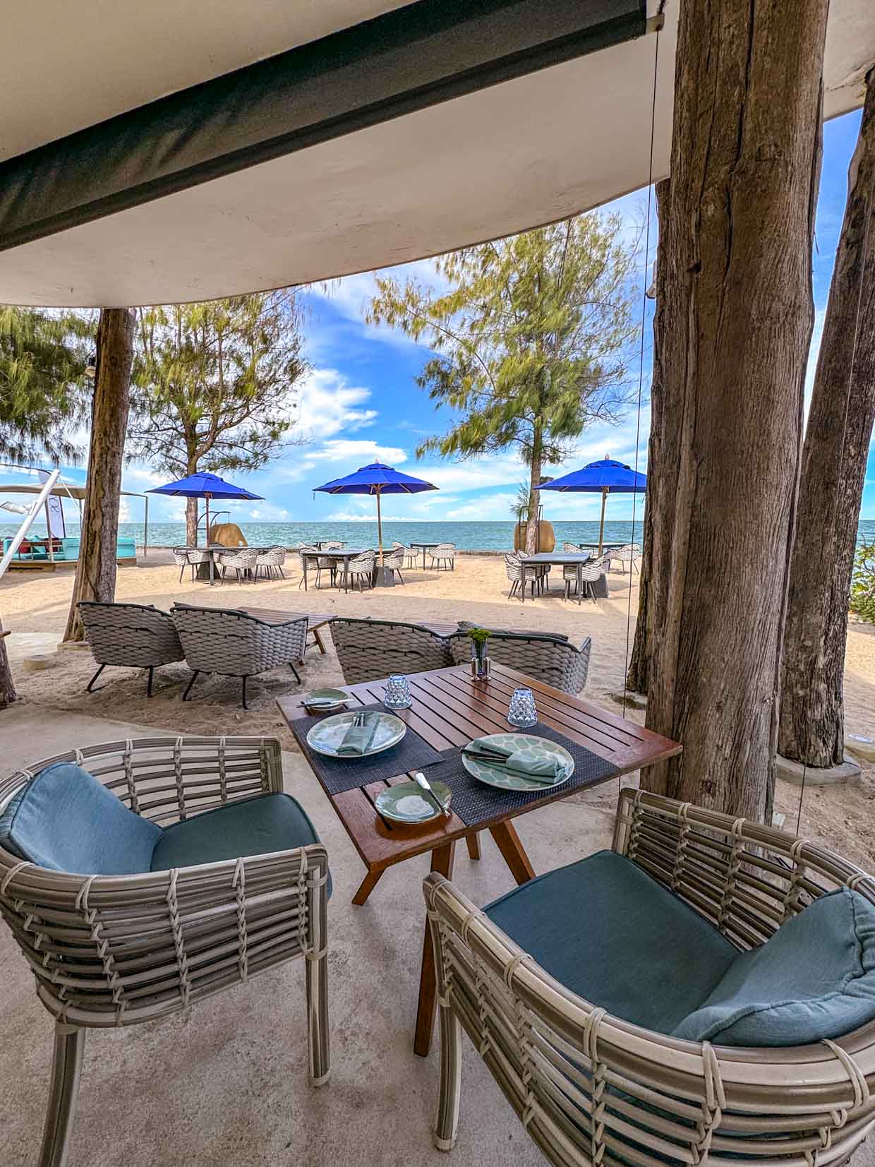 beach society SO Sofitel hua hin thailand - laugh travel eat