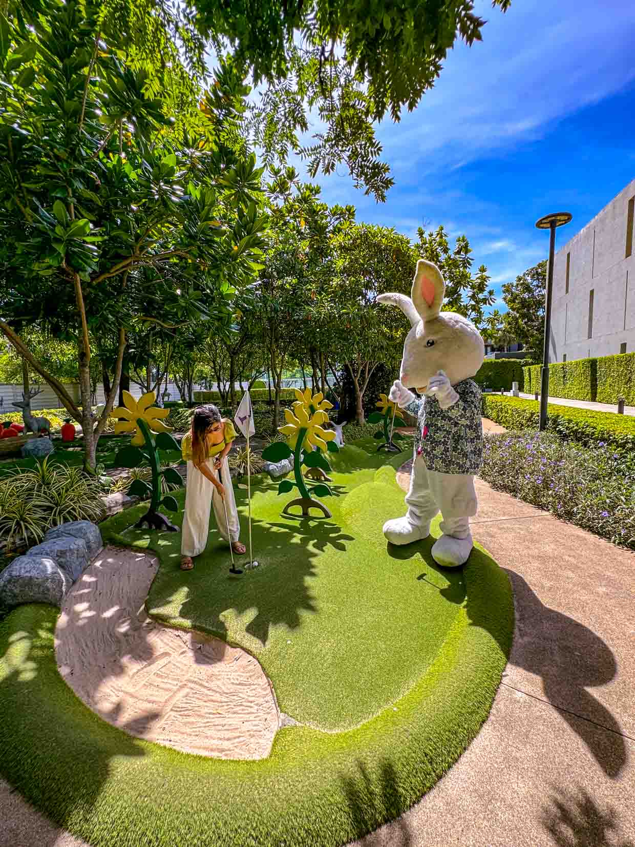 mini golf SO Sofitel hua hin thailand - laugh travel eat
