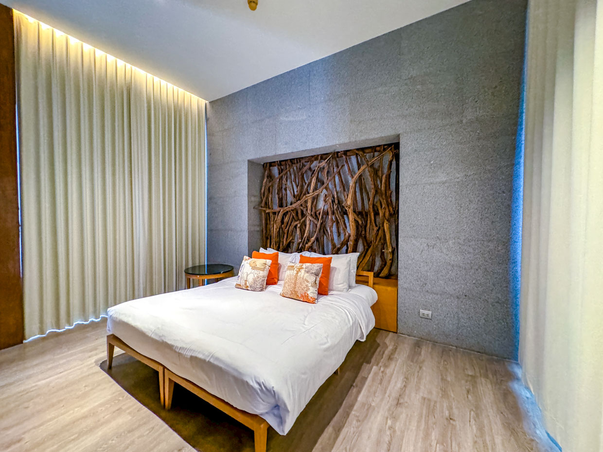 pool villa SO Sofitel hua hin thailand - laugh travel eat