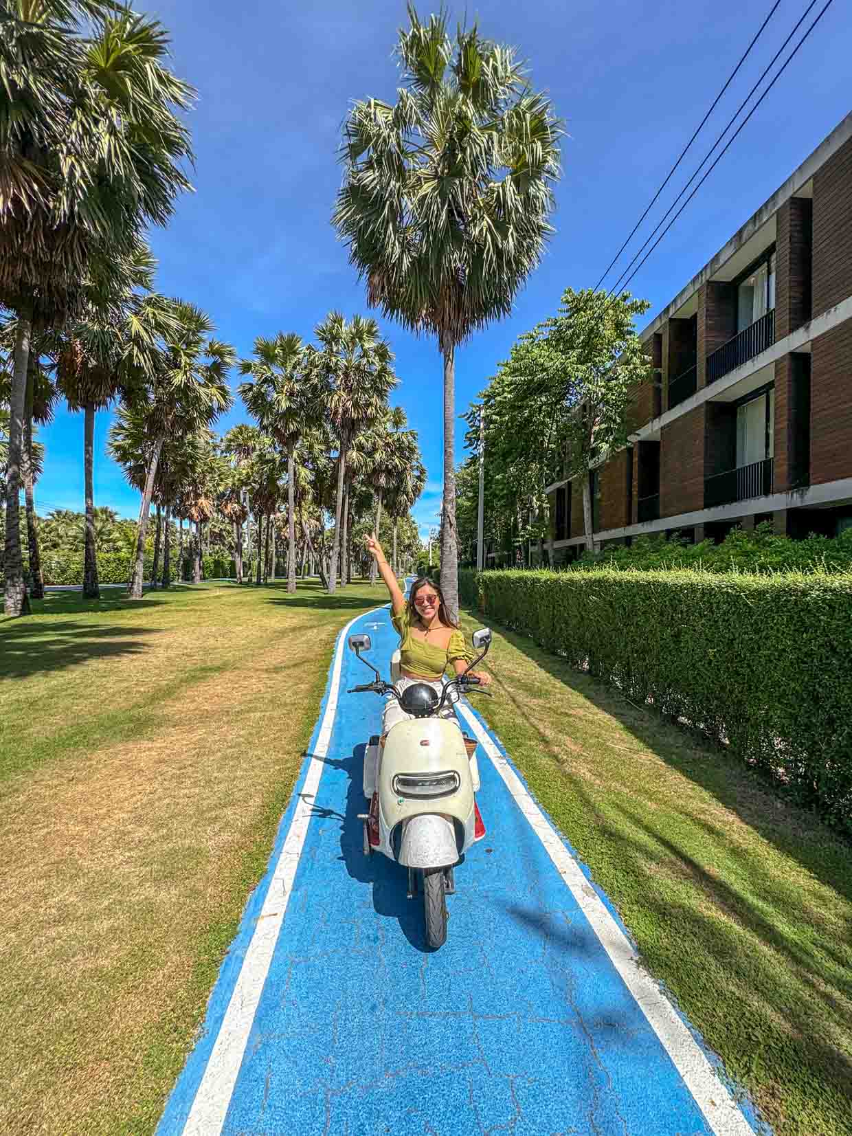 scooters SO Sofitel hua hin thailand - laugh travel eat
