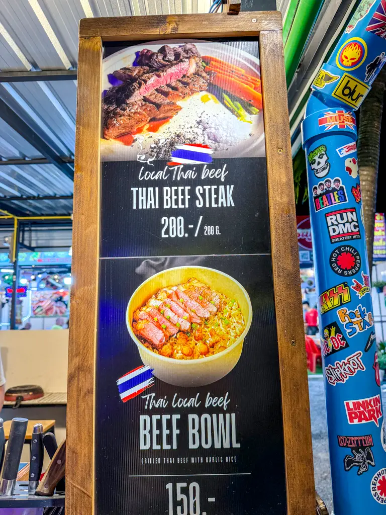 Lamai Night Market Koh Samui thailand _ laugh travel eat