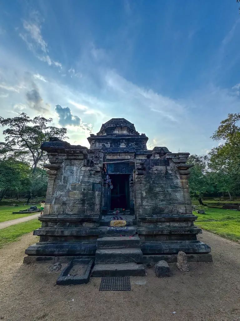 Polonnaruwa Sivan Kovil No.2 polunnaruwa sri lanka _ laugh travel eat