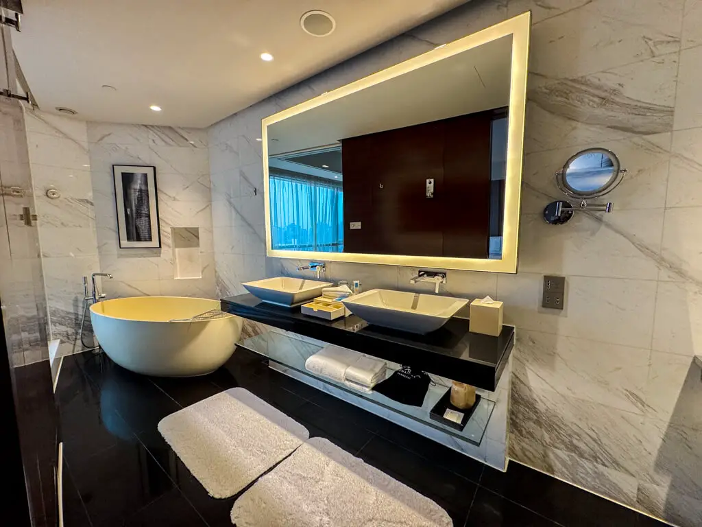 amara hotel shanghai china_ laugh travel eat