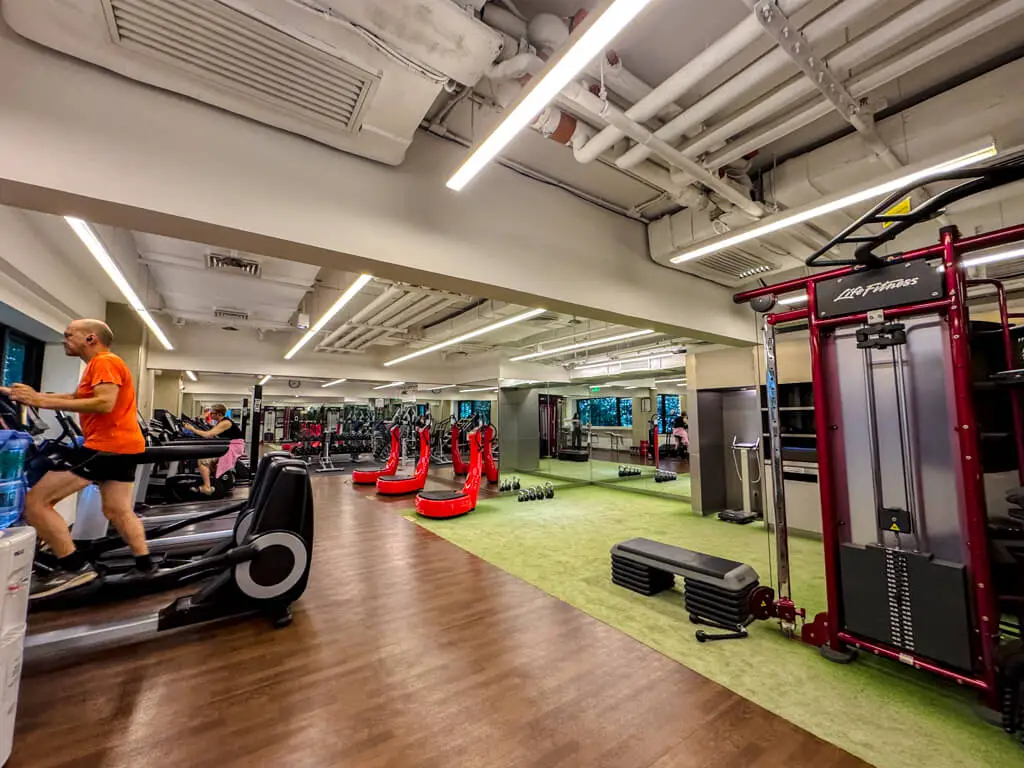 gym presidential suite amara hotel shanghai china_ laugh travel eat