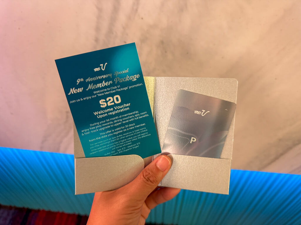 sign up club v e gaming pullman saigon center Ho Chi Minh City Vietnam _ laugh travel eat