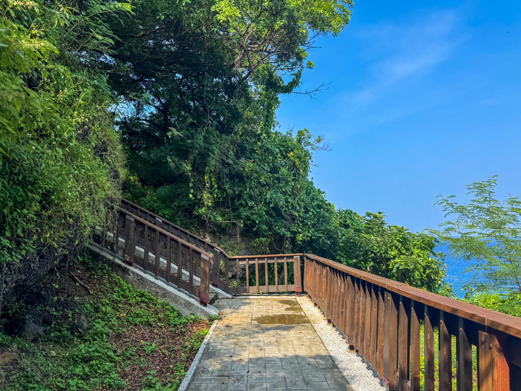 path ocean dive shop xiao liuqiuo Taiwan _ laugh travel eat