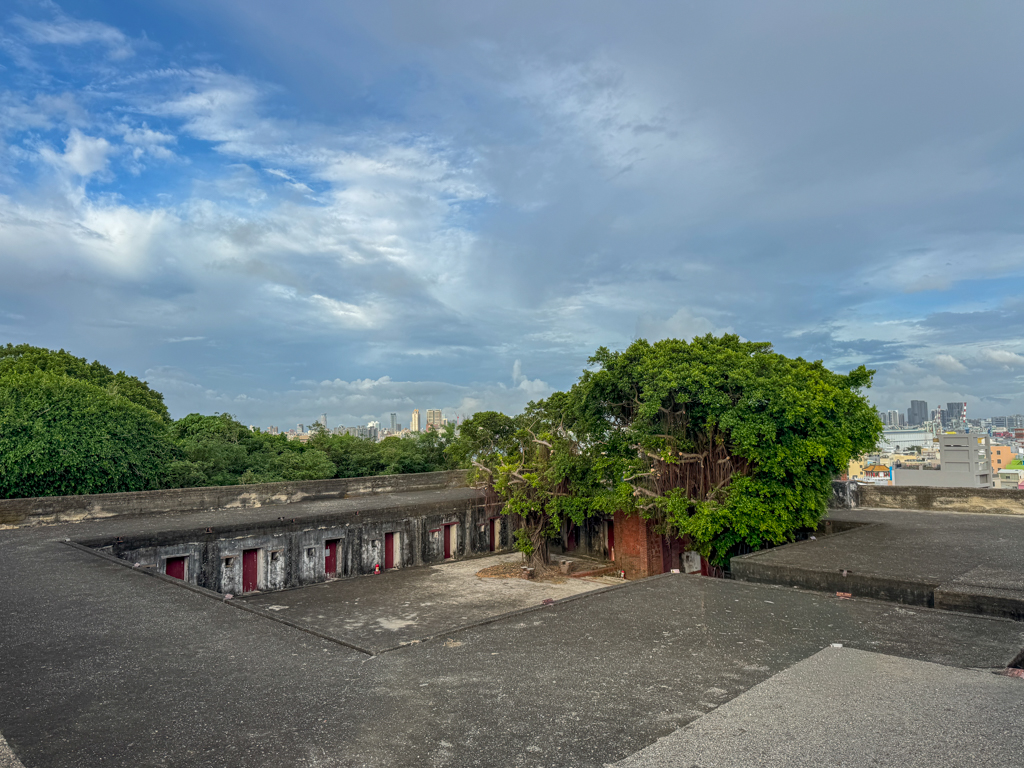 cijin fortress Kaoshiung Taiwan _ laugh travel eat