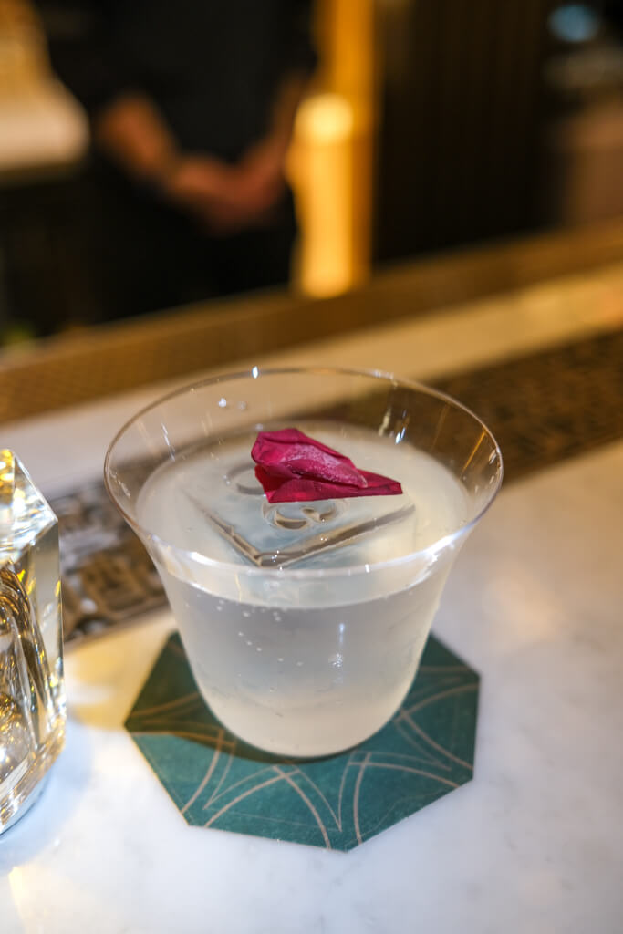 Wuling's Garden Ailise Bar oku hotel taichung taiwan _ Laugh Travel Eat