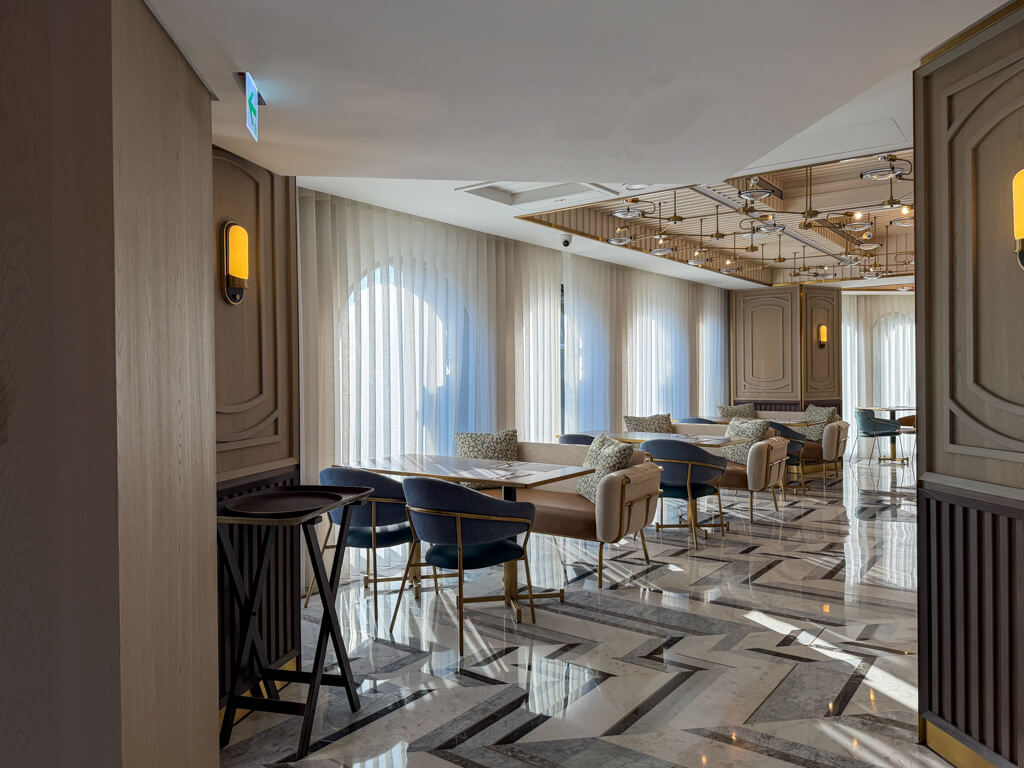 breakfast oku hotel taichung taiwan _ Laugh Travel Eat