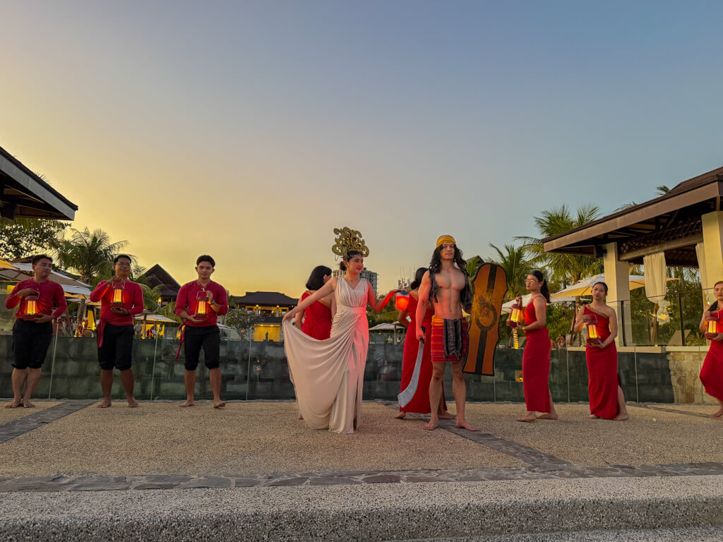 crimson hotel cocktails ASEAN Travel Forum mactan cebu philippines _ laughtraveleat