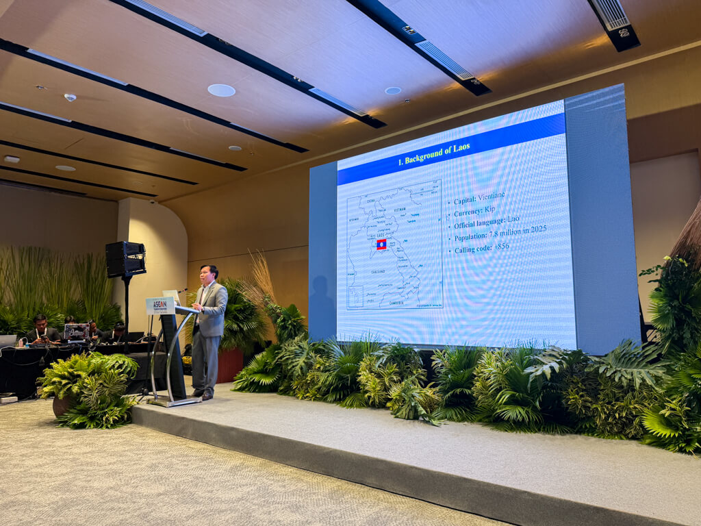 laos tourism briefing ASEAN Travel Forum mactan cebu philippines _ laughtraveleat